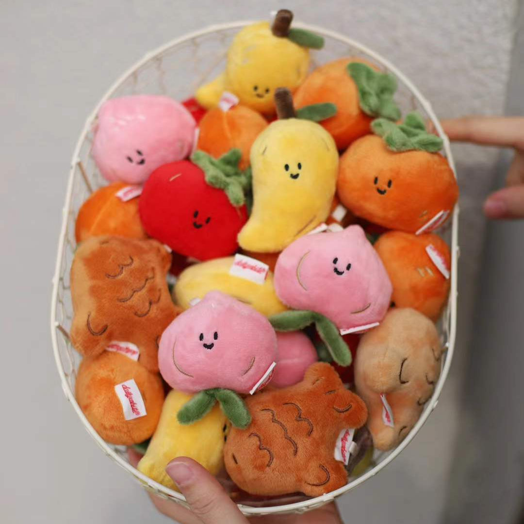 Daily White | Mini Mango Bag Charm