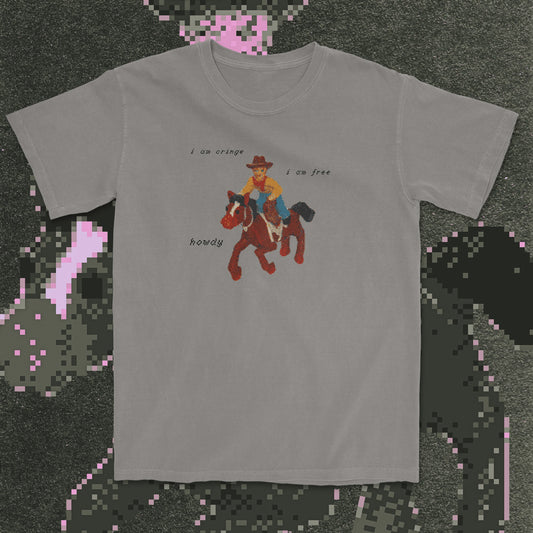 i am cringe / i am free - t-shirt