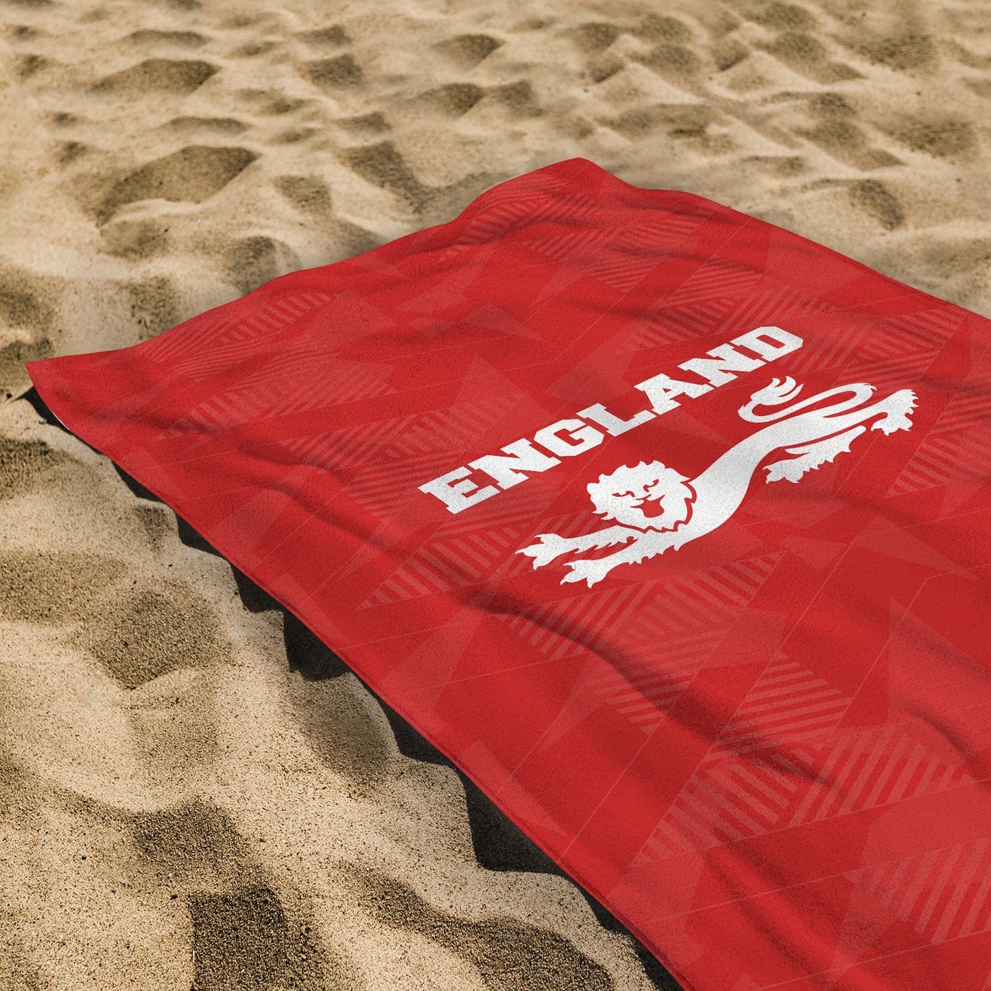 England Red - WC26 - Retro Beach Towel - 150cm x 75cm