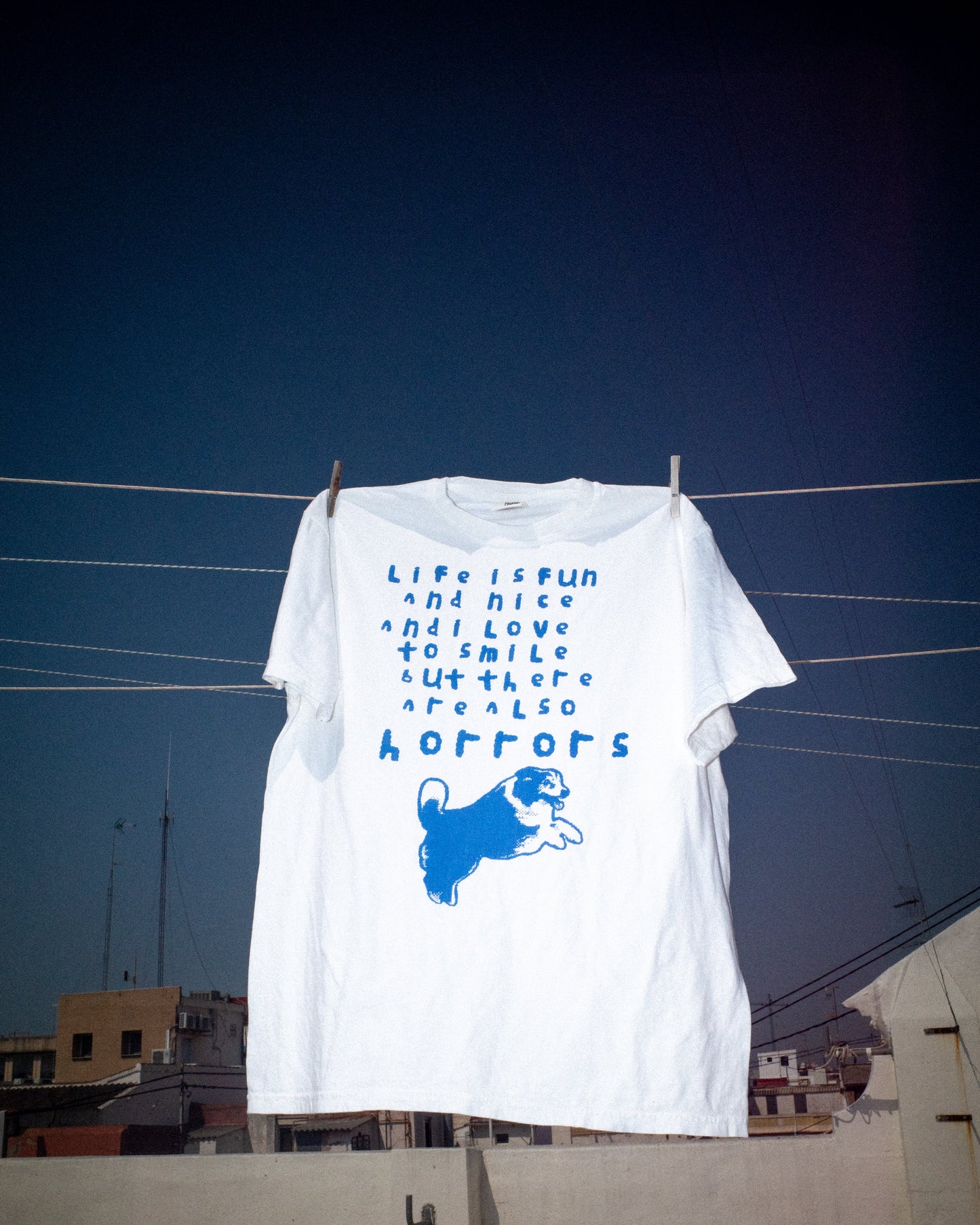 life is fun and nice and i love to smile - t-shirt