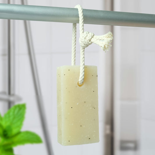 Natural Soap On A Rope - 'Fresh' Peppermint & Poppyseeds 125g