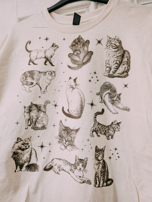 Magical Cats printed t-shirt