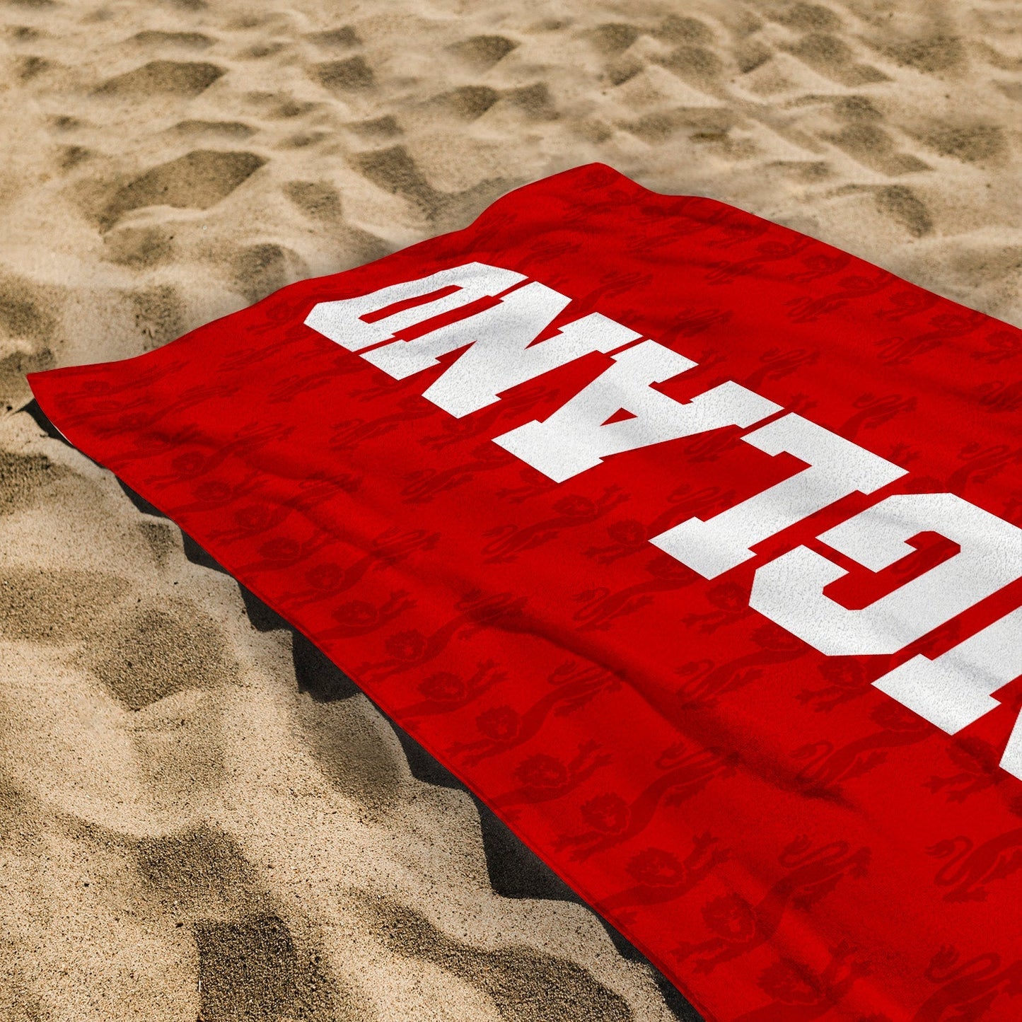 England Lion Repeat - WC26 - Retro Beach Towel - 150cm x 75cm