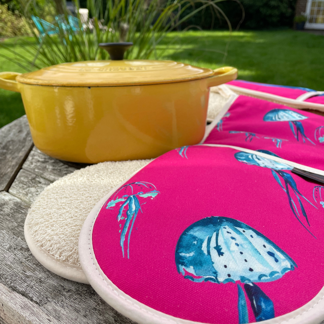 Oven Gloves- Super Duper Pink Jellies