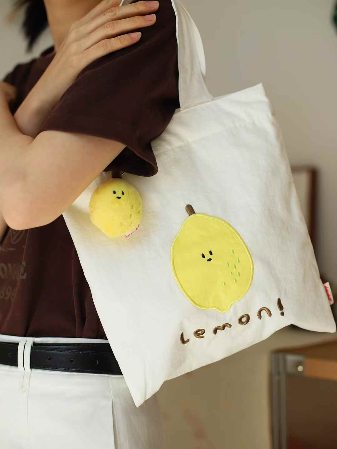 Daily White | Lemon Canvas Bag