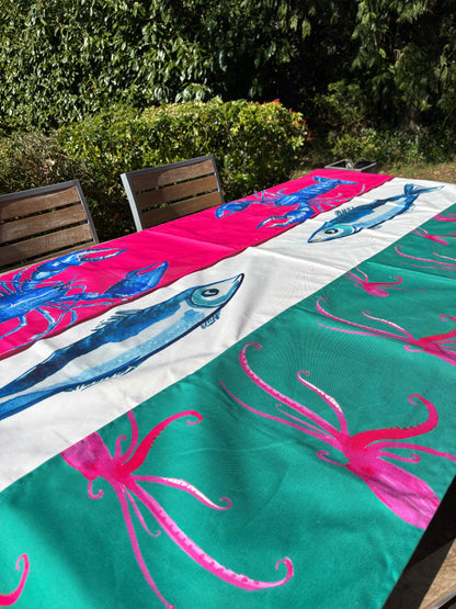 Table Runner - Giant Fish