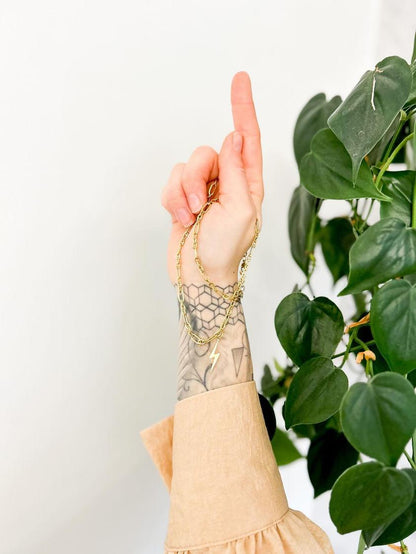 Chunky chain lightning bolt necklace