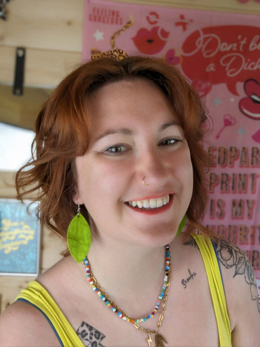 Green plant paper leaf earrings