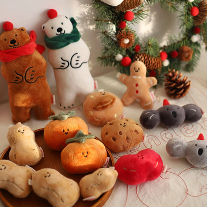 Daily White | Peanut Toy Charm