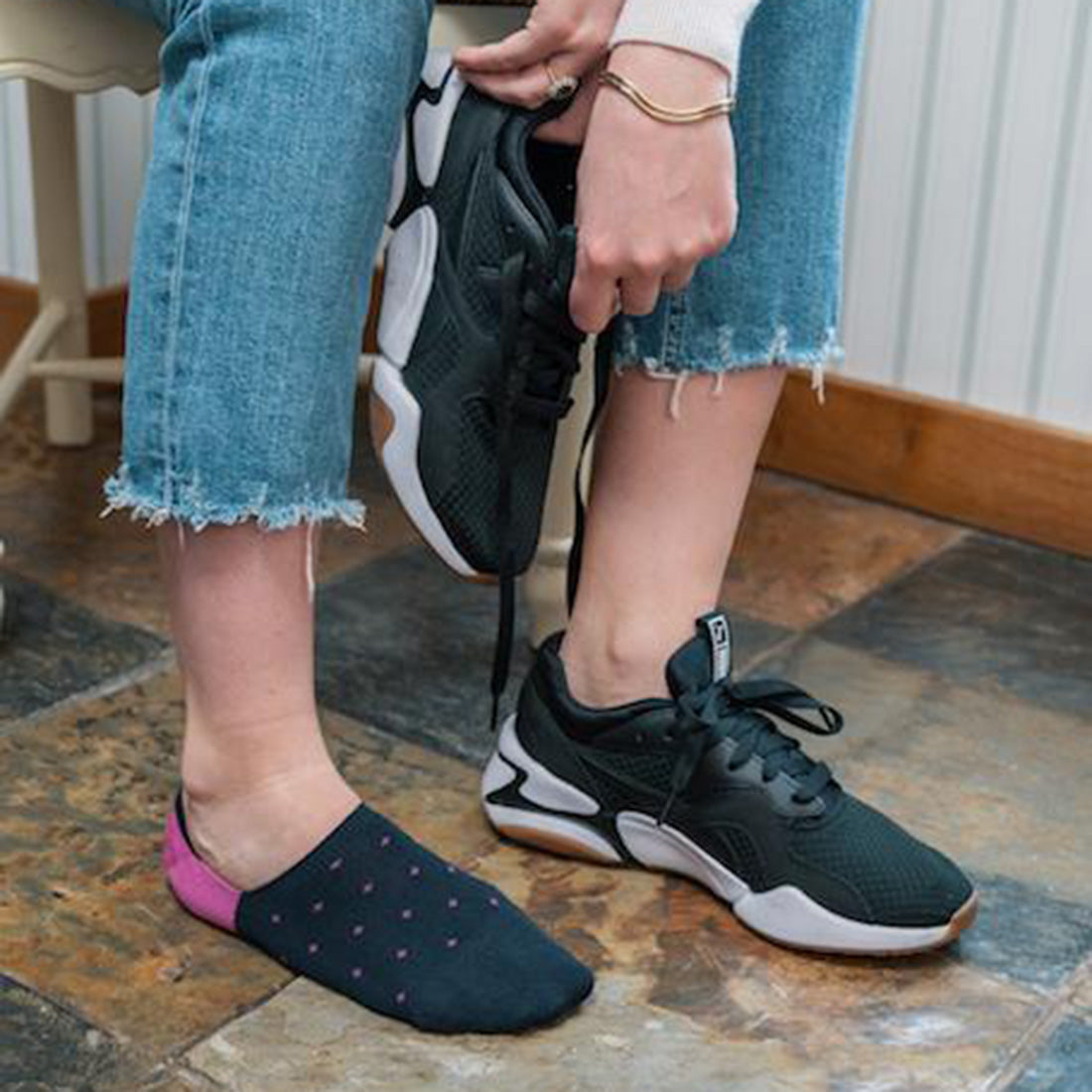 Spotted Pink "No-Show" Bamboo Socks