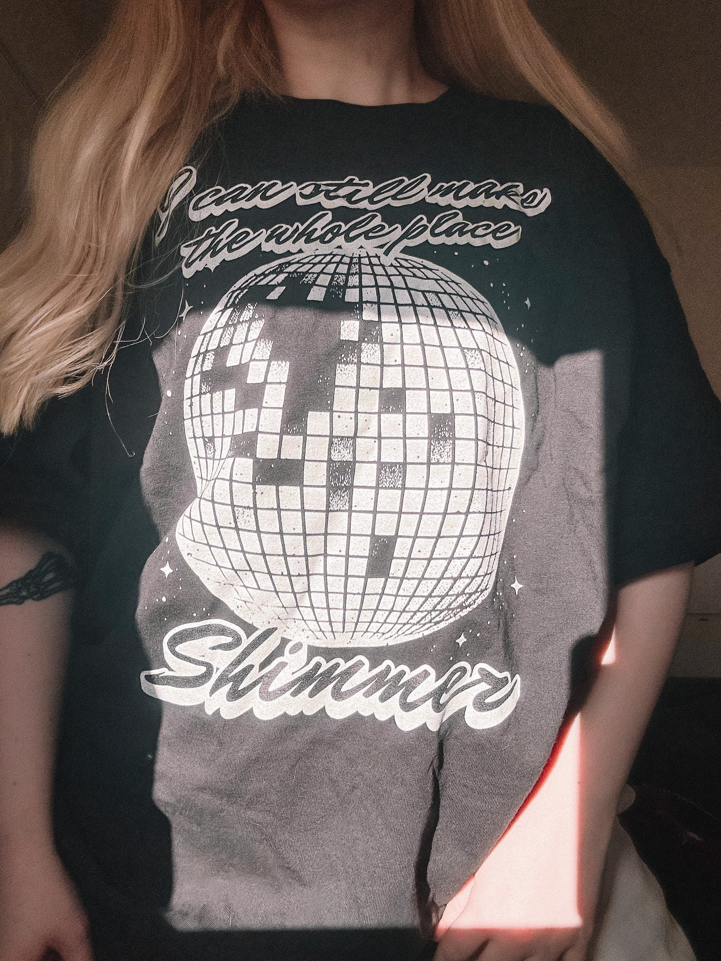 I Can Still Make The Whole Place Shimmer printed tee