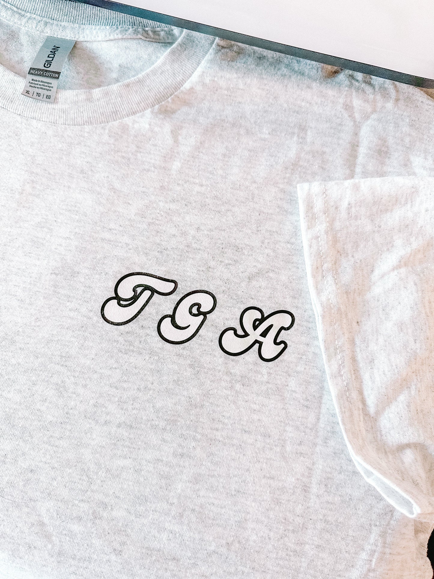 Allergy Club - Sneezin' n Wheezin' printed tee