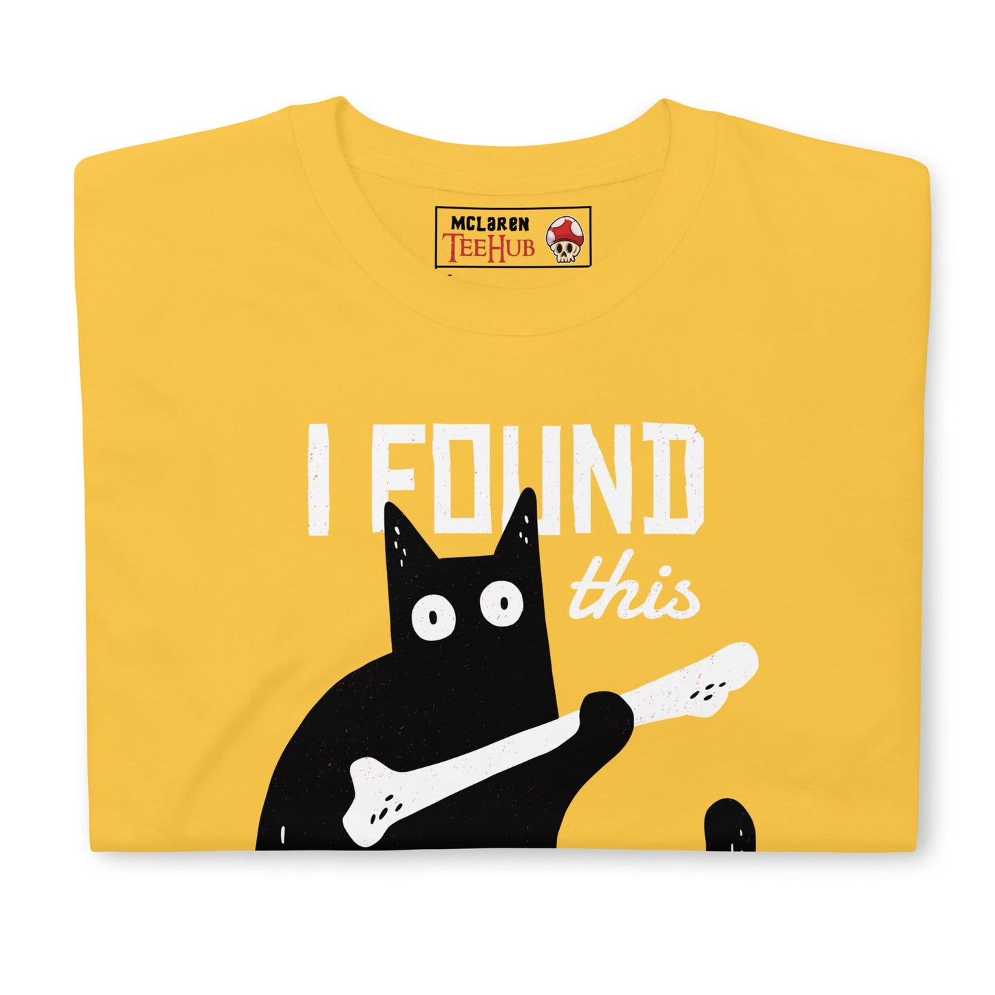 I Found This Humerus Cat T-Shirt – Funny Skeleton Pun Tee – Dark Humor Cat Lover Shirt