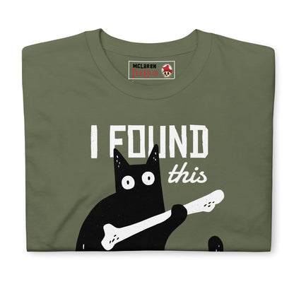I Found This Humerus Cat T-Shirt – Funny Skeleton Pun Tee – Dark Humor Cat Lover Shirt
